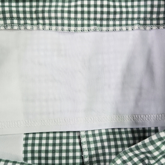 Chico's Brigitte Green White Gingham Pull On High Vent Crop Pants Pockets - Picture 8 of 12